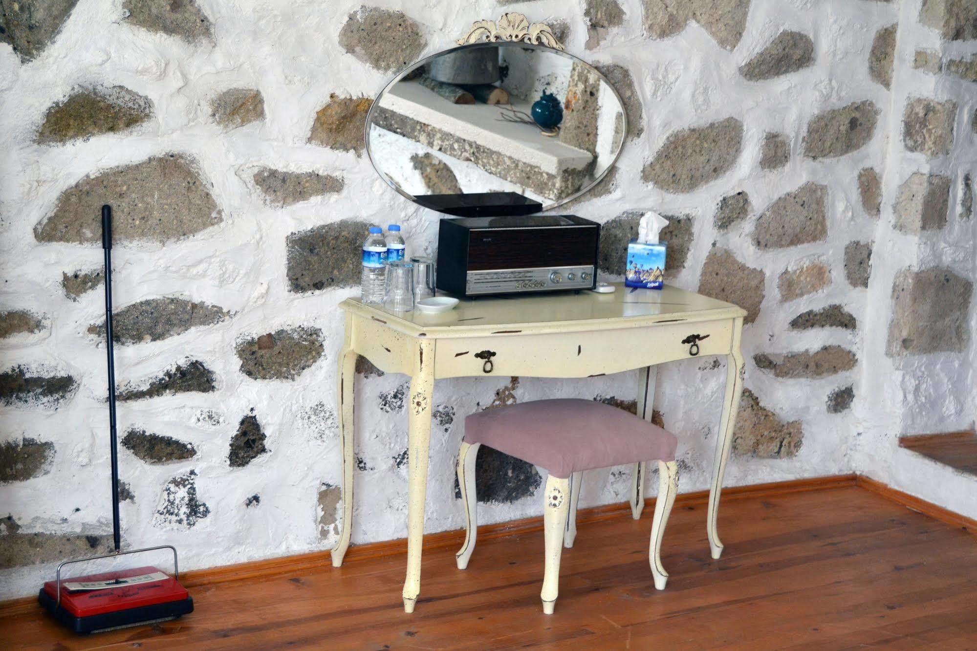Sari Gelin Alacati Hotel Esterno foto